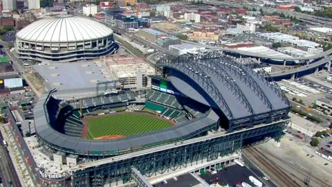 帕雷德斯指出：多夫比克至关重要，球队整体实力亦不容小觑